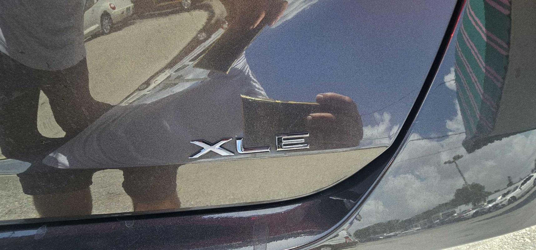 Used 2019 Toyota Avalon XLE w/ Moonroof Package FWD image 26