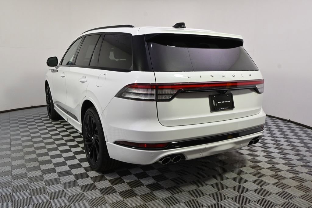 New 2026 Lincoln Aviator Reserve image 4
