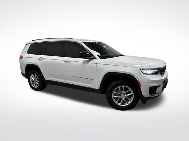 Used 2023 Jeep Grand Cherokee L Laredo image 38