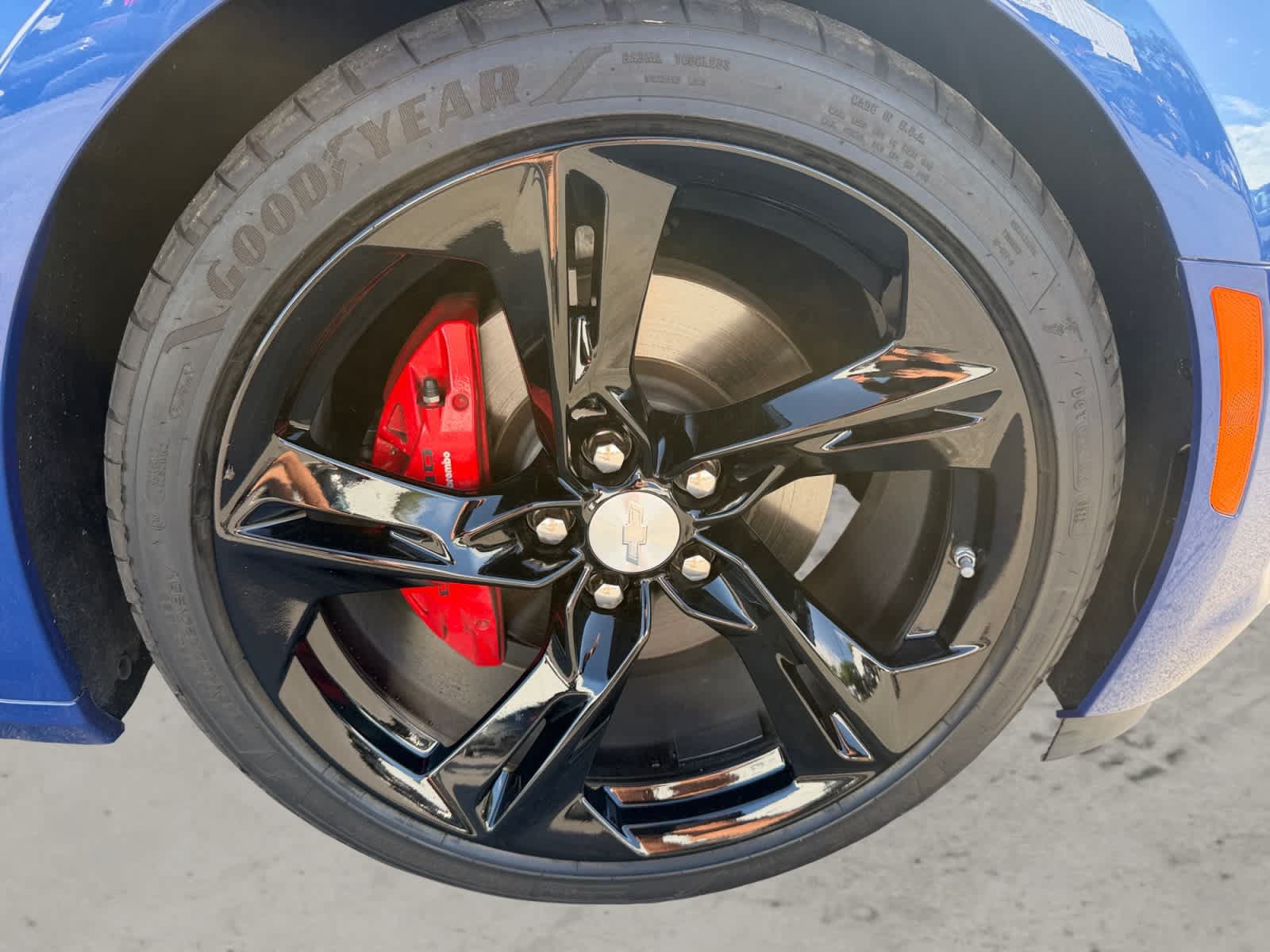 Used 2022 Chevrolet Camaro SS RWD image 12