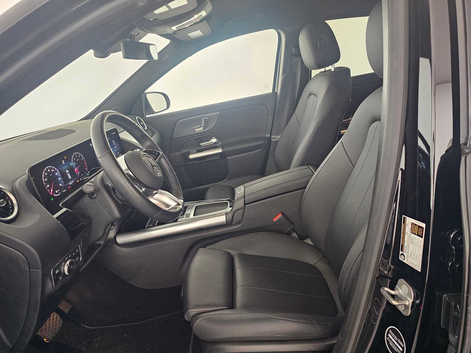 Certified 2025 Mercedes-Benz GLA 250 image 20