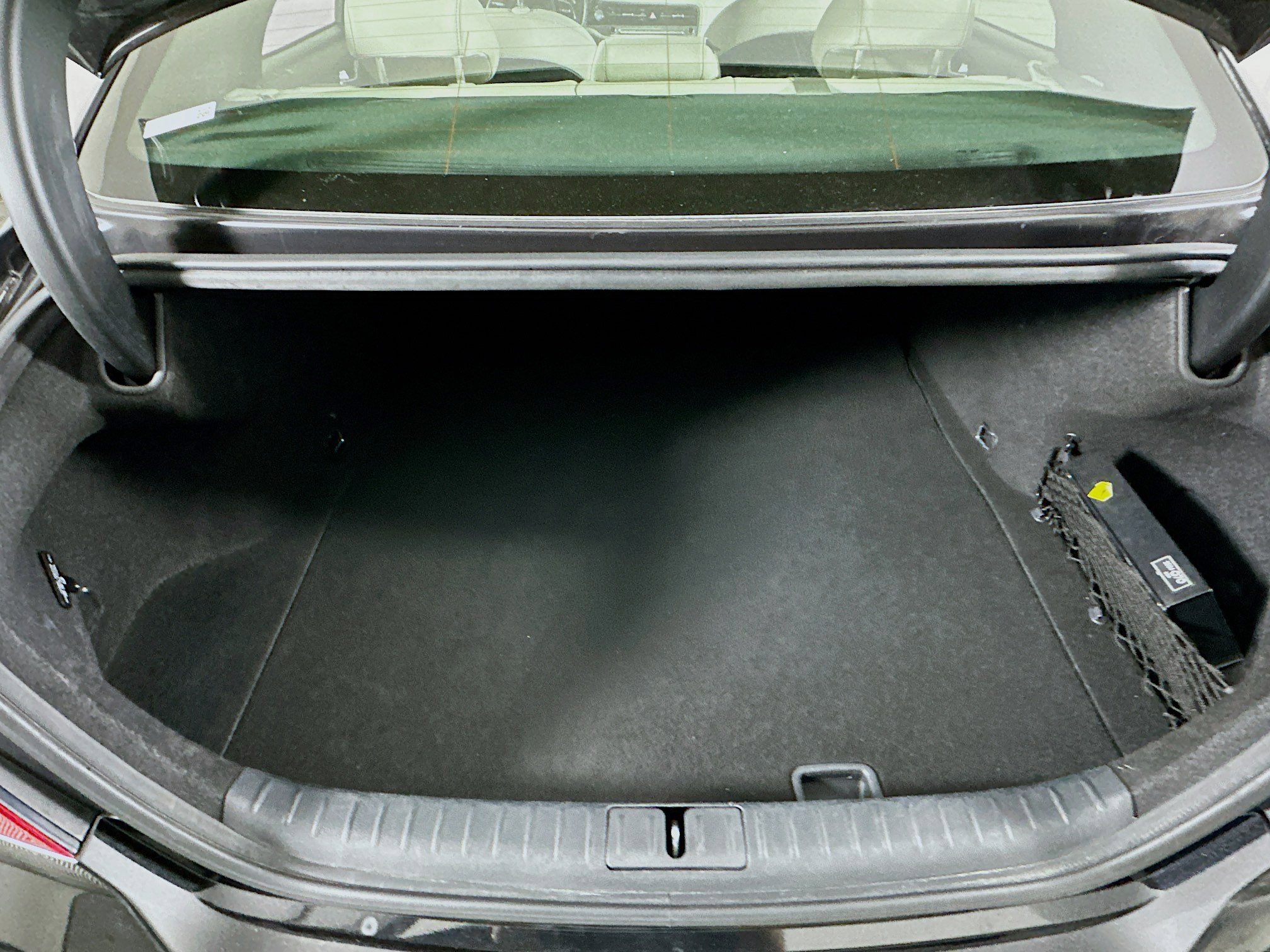 Used 2024 Genesis G70 2.5T image 29