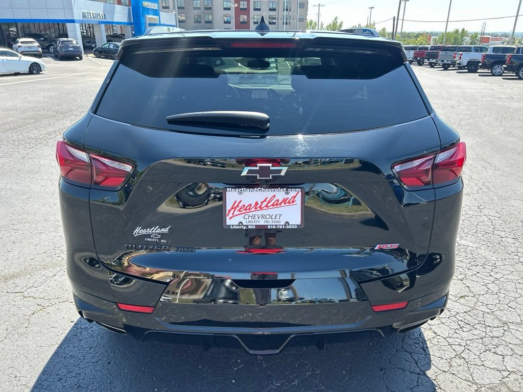 Used 2022 Chevrolet Blazer RS w/ Enhanced Convenience Package AWD/4WD image 6
