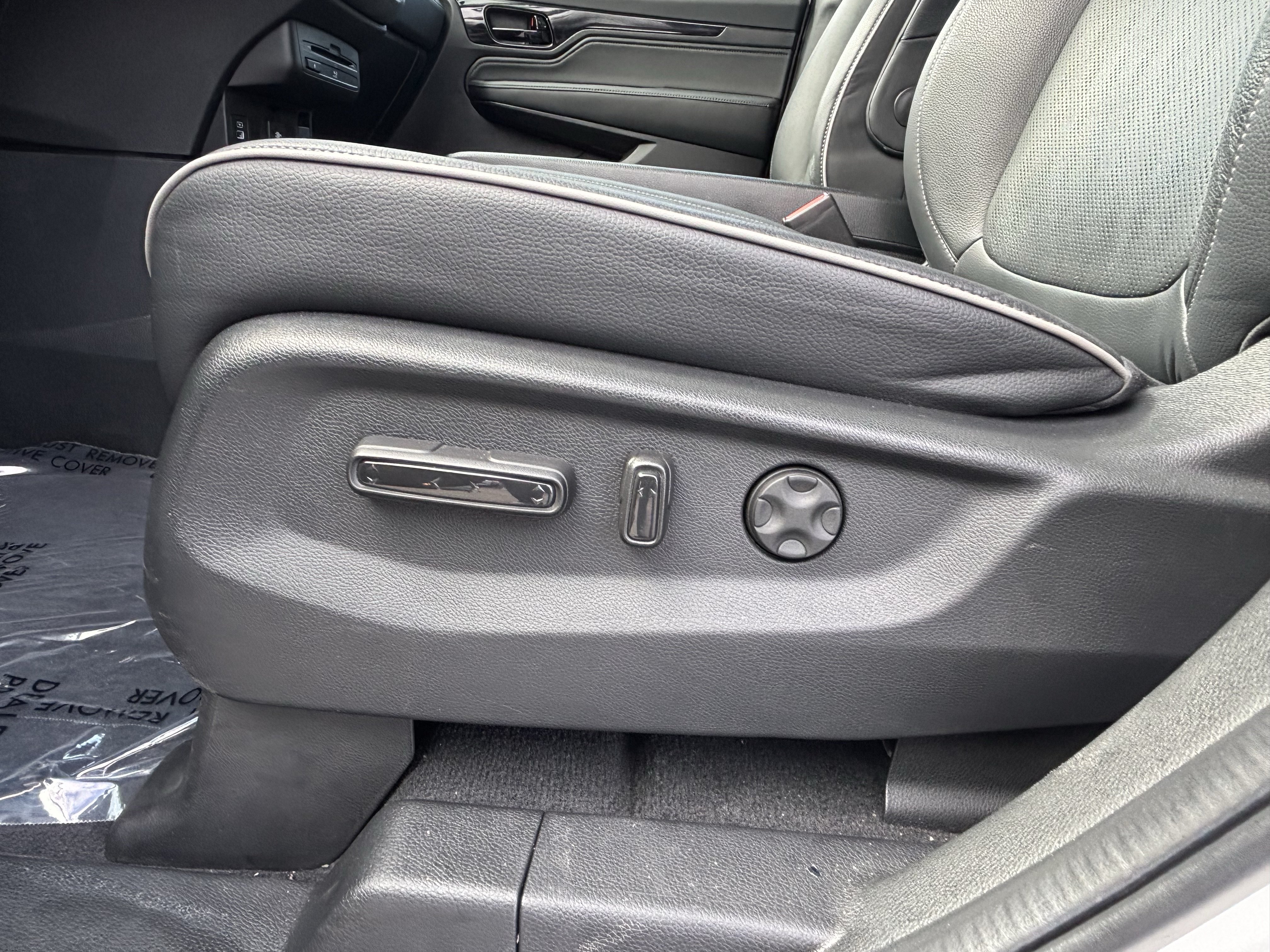 Certified 2024 Honda Odyssey Elite image 16