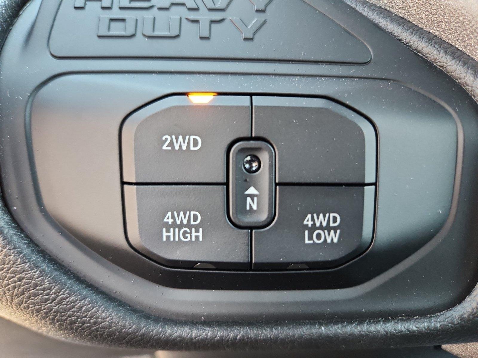 New 2025 RAM 3500 Tradesman w/ Chrome Appearance Group AWD/4WD image 31