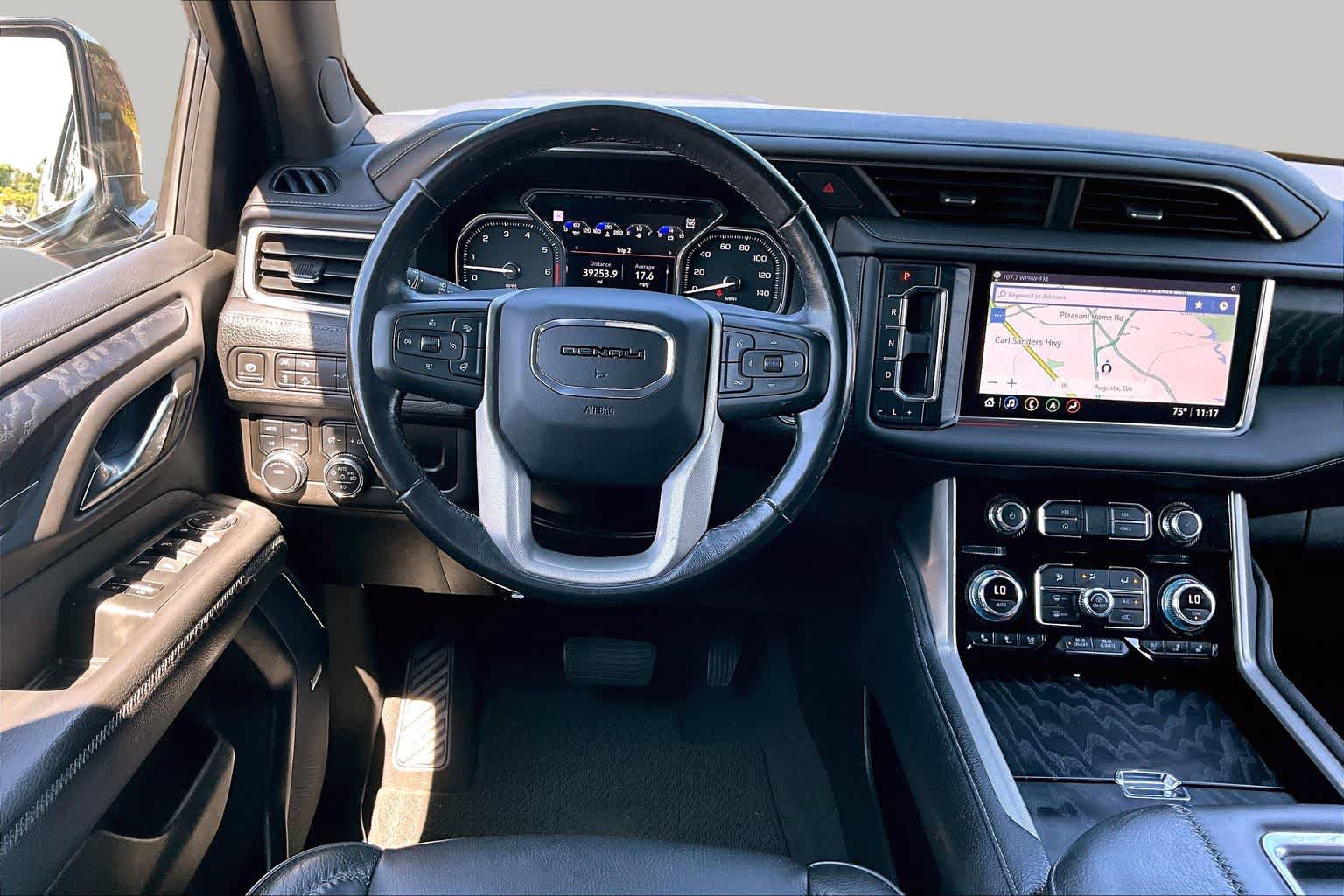 Used 2021 GMC Yukon Denali AWD/4WD image 6