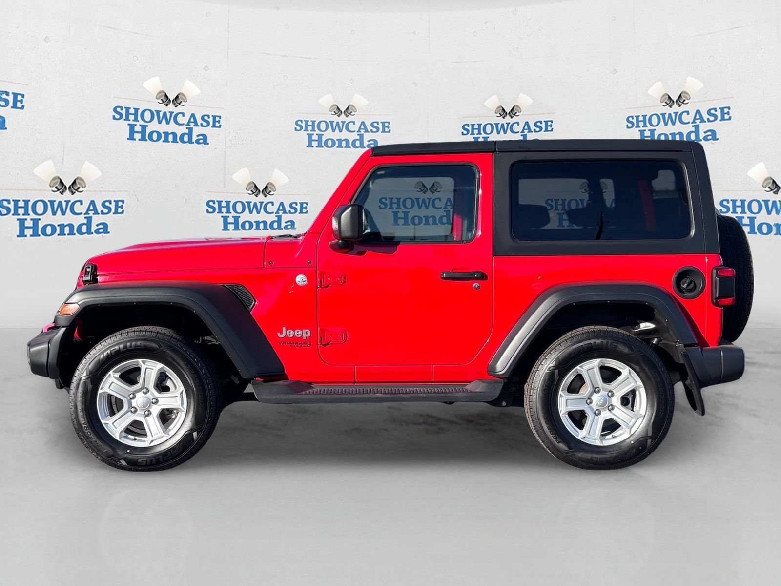 Used 2018 Jeep Wrangler Sport w/ Quick Order Package 24S AWD/4WD image 4