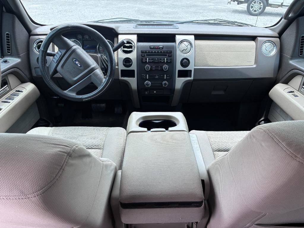 Used 2010 Ford F150 XLT RWD image 11