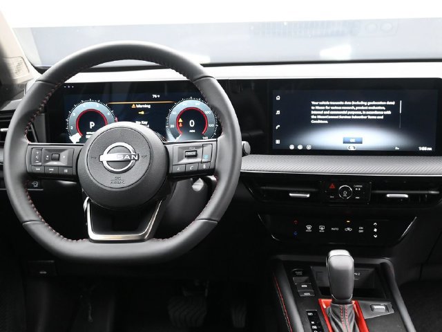 New 2026 Nissan Kicks SR FWD image 10