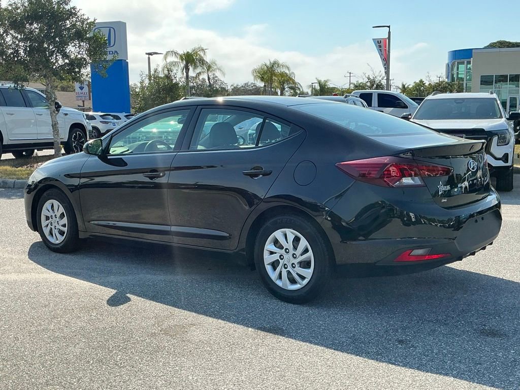 Used 2020 Hyundai Elantra SE image 4