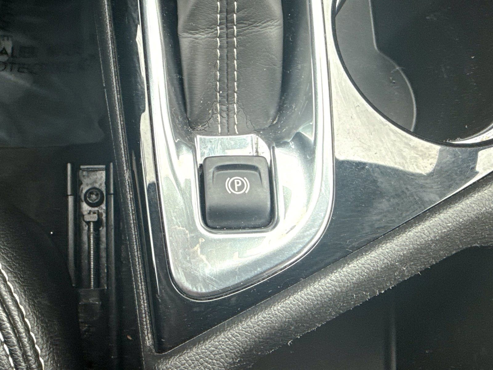 Used 2023 Buick Encore GX Preferred w/ Cold Weather Comfort Package image 34