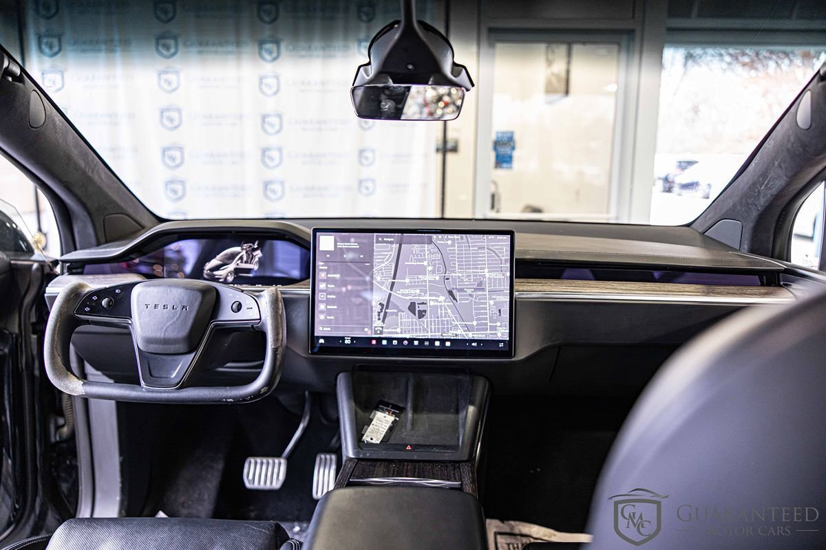 Used 2022 Tesla Model X image 31