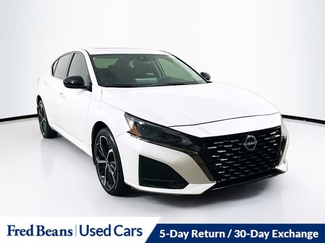 Used 2024 Nissan Altima 2.5 SR w/ SR Premium Package