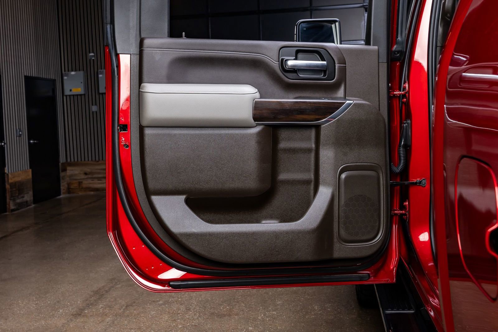 Used 2021 GMC Sierra 2500 SLT w/ Texas SLT Premium Package AWD/4WD image 37