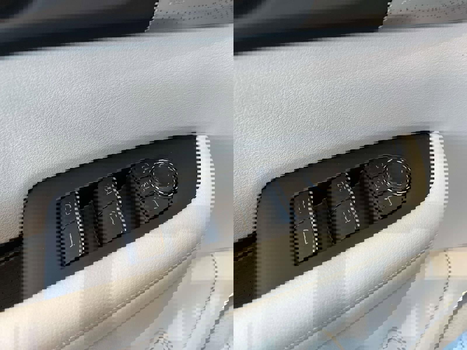 New 2026 Buick Enclave Avenir w/ Super Cruise Package image 21