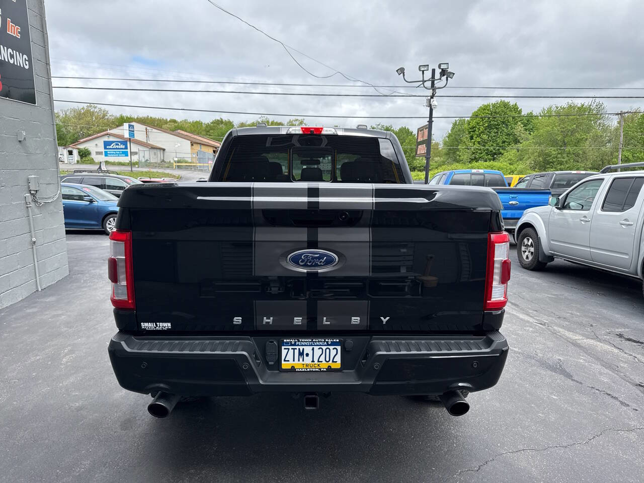 Used 2022 Ford F150 Lariat w/ Equipment Group 502A High image 5