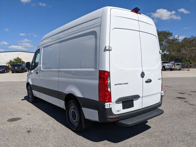 Used 2025 Mercedes-Benz Sprinter 2500 image 6