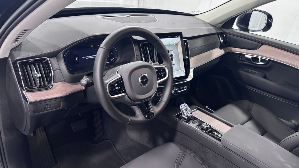 Certified 2026 Volvo XC90 B6 Plus AWD/4WD image 10