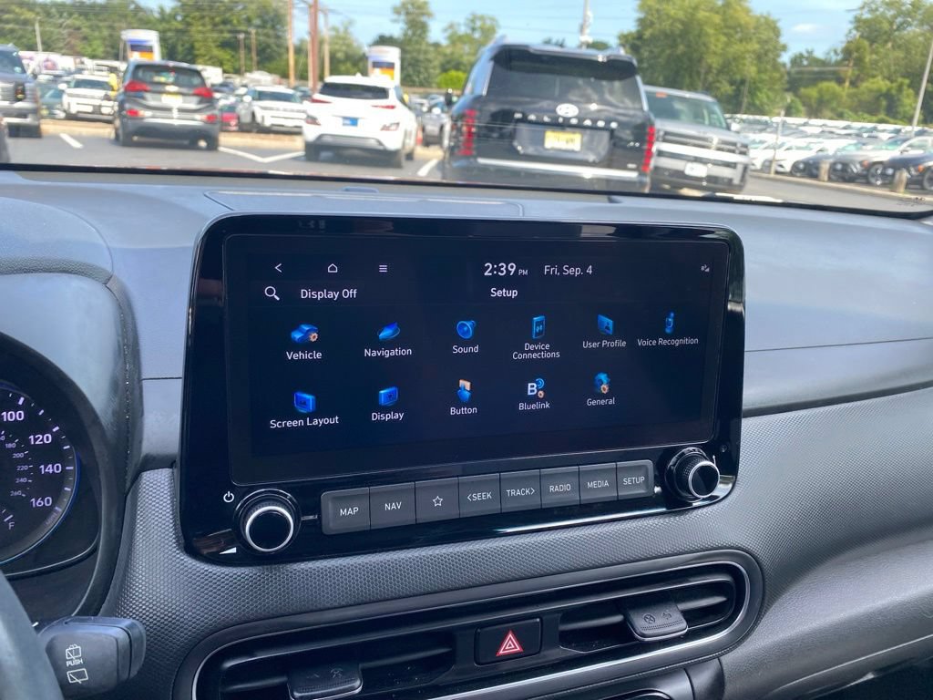 Certified 2023 Hyundai Kona SEL w/ Convenience Package AWD/4WD image 19