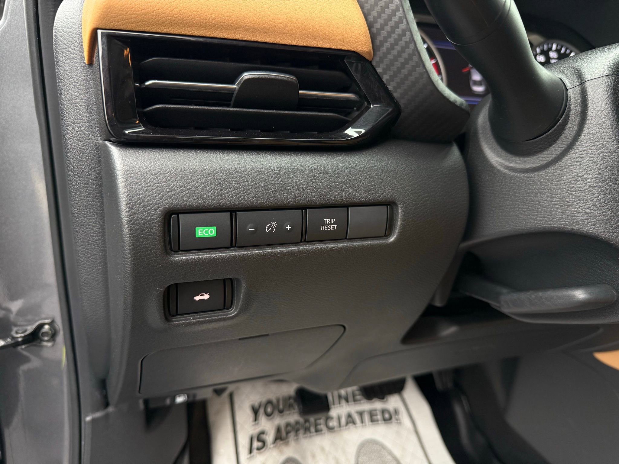 Used 2020 Nissan Sentra SV w/ SV Premium Package image 36