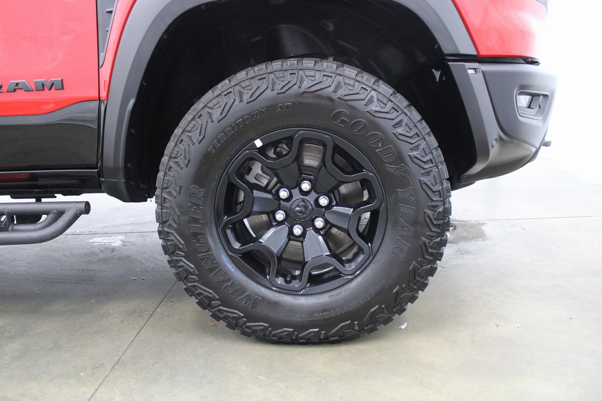 Used 2025 RAM 1500 RHO image 13