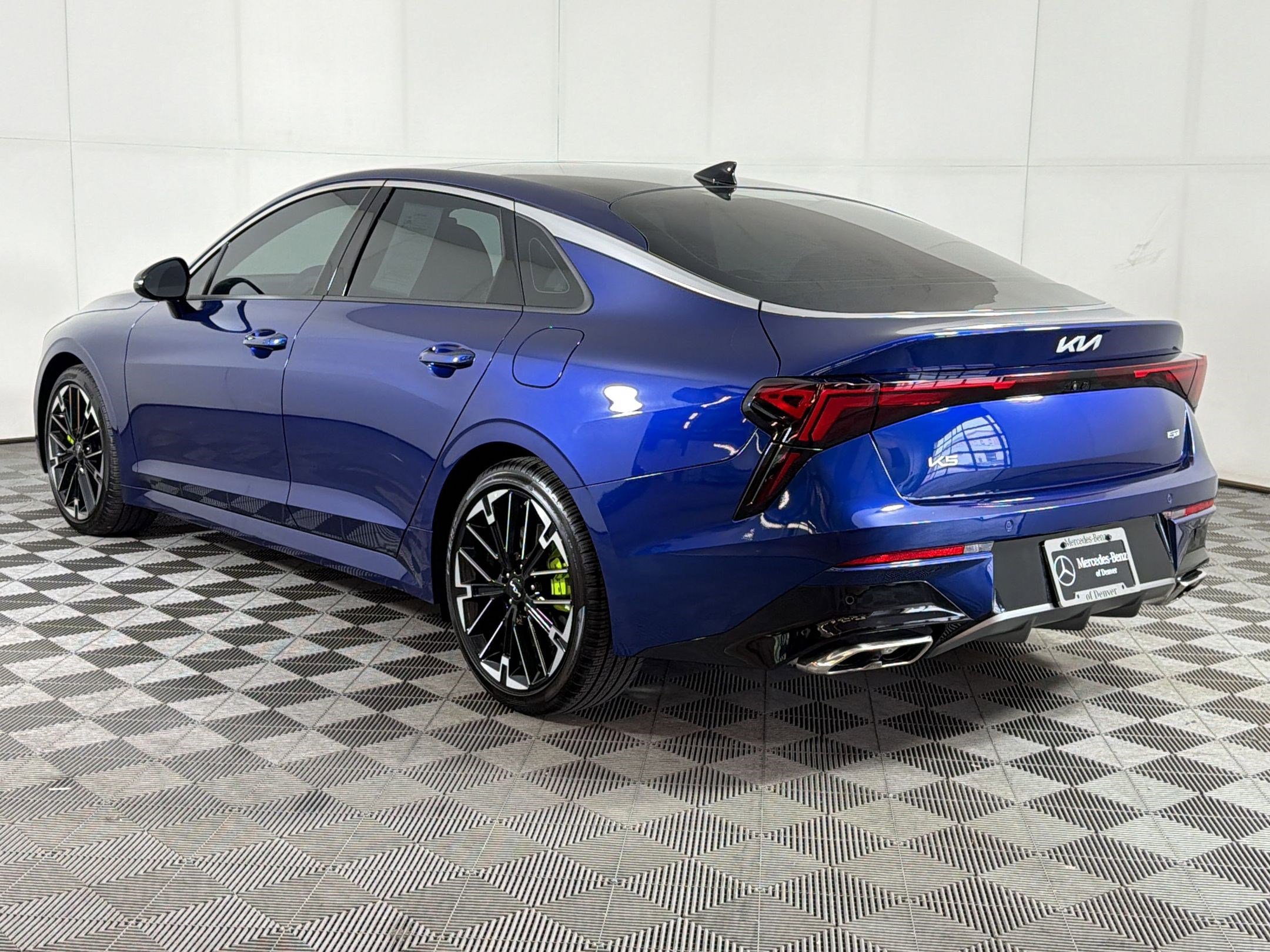 Used 2025 Kia K5 GT FWD image 3