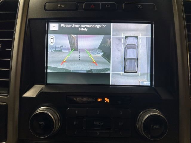 Used 2018 Ford F150 Lariat w/ Equipment Group 502A Luxury AWD/4WD image 12