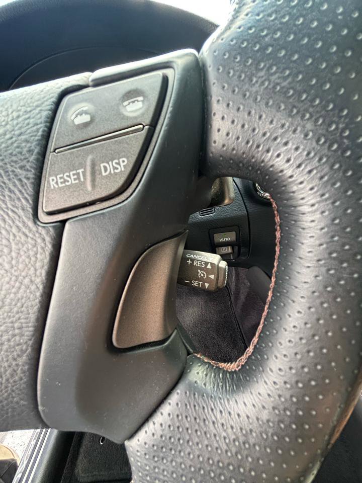 Used 2010 Lexus LS 460 Luxury RWD image 16