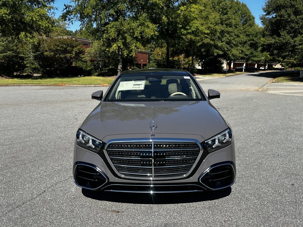New 2027 Mercedes-Benz S 580 4MATIC Sedan image 3