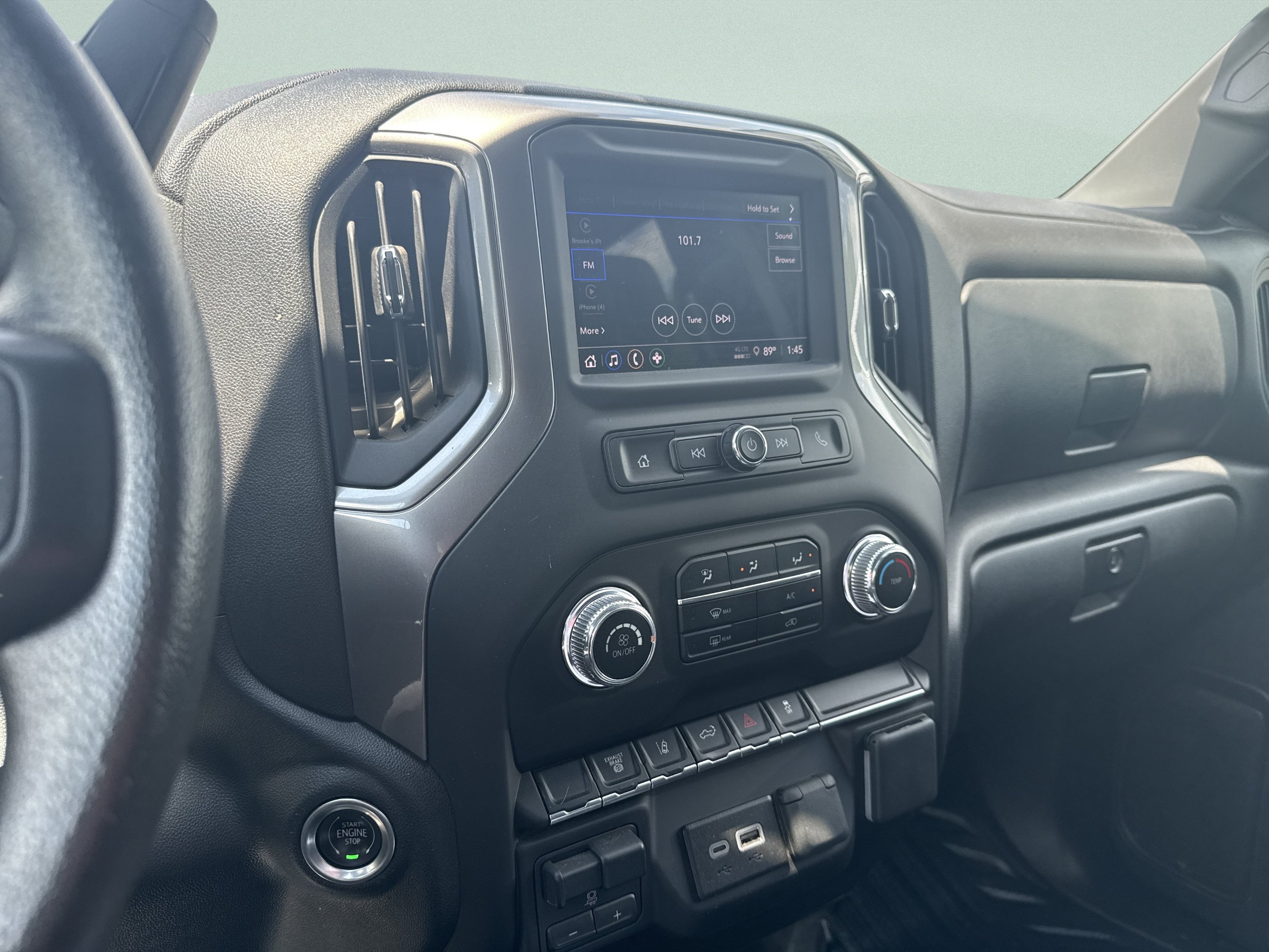 Used 2024 GMC Sierra 3500 Pro w/ Convenience Package AWD/4WD image 15