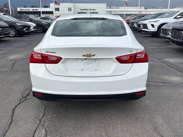 Used 2016 Chevrolet Malibu LT image 6