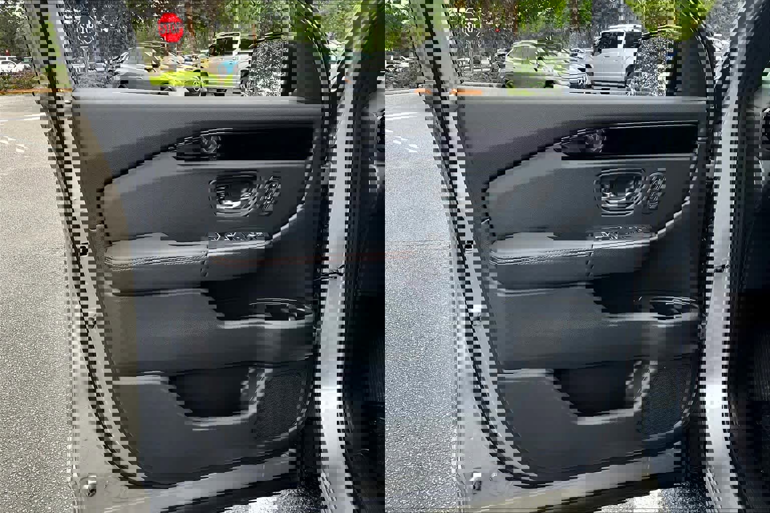 New 2025 Honda Pilot TrailSport image 13