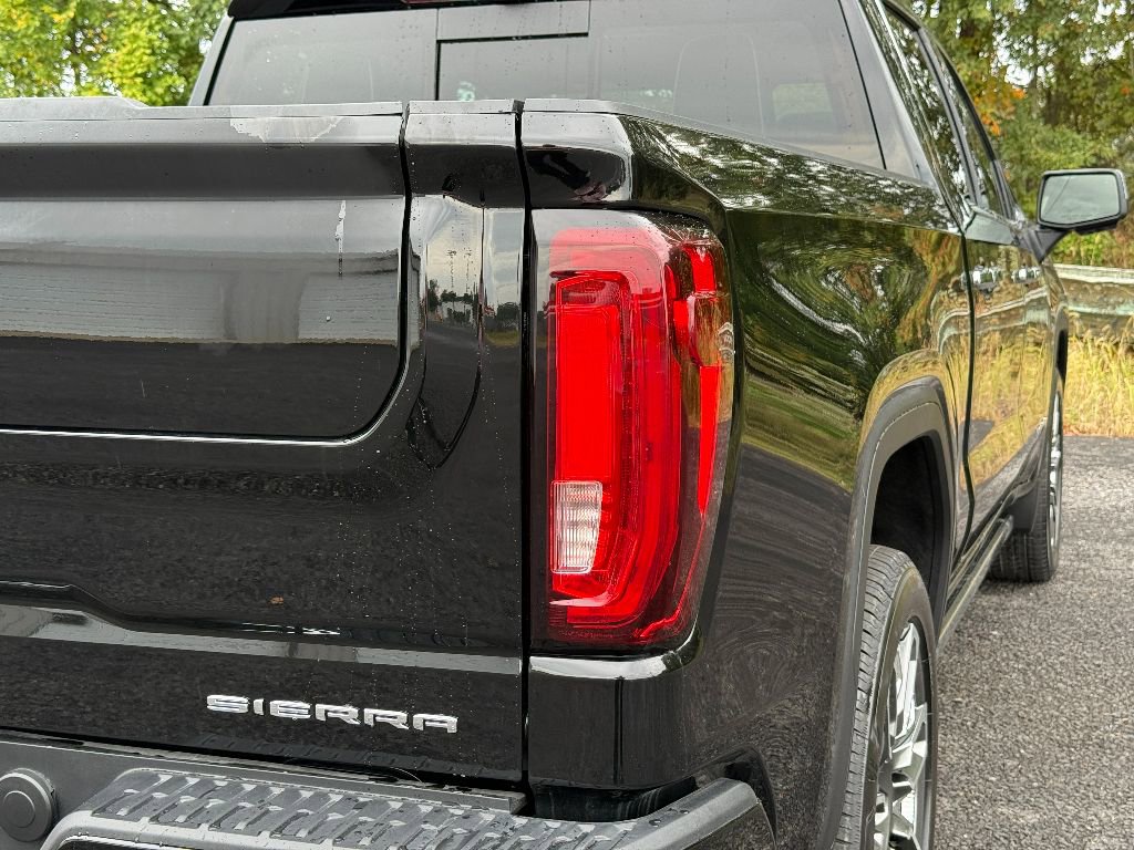 New 2026 GMC Sierra 1500 Denali Ultimate image 11