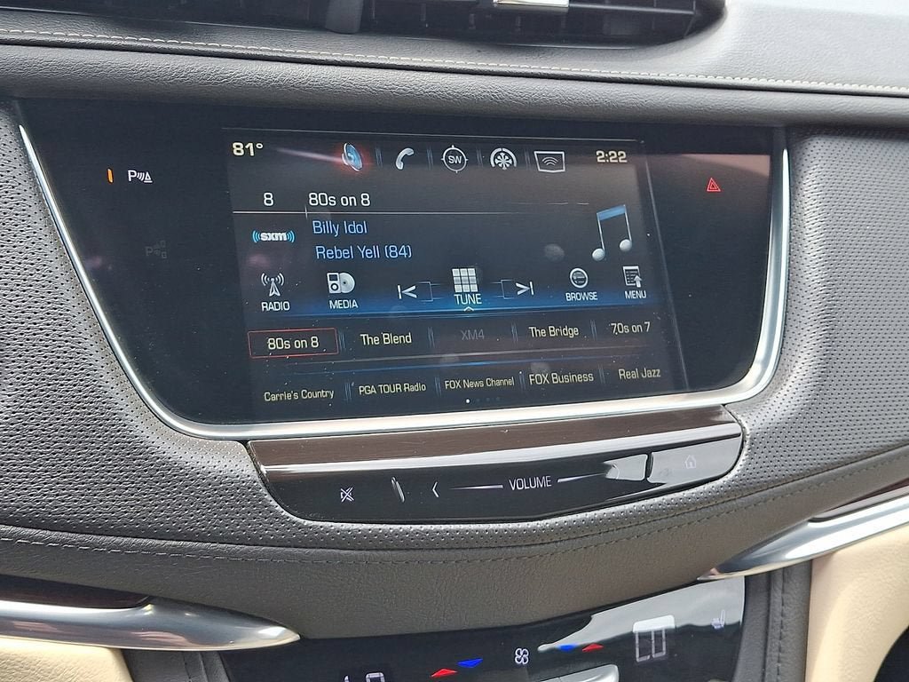 Used 2017 Cadillac XT5 Luxury w/ Driver Awareness Package AWD/4WD image 16