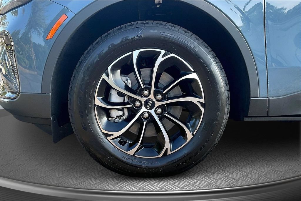 New 2026 Lincoln Nautilus Premier AWD/4WD image 13