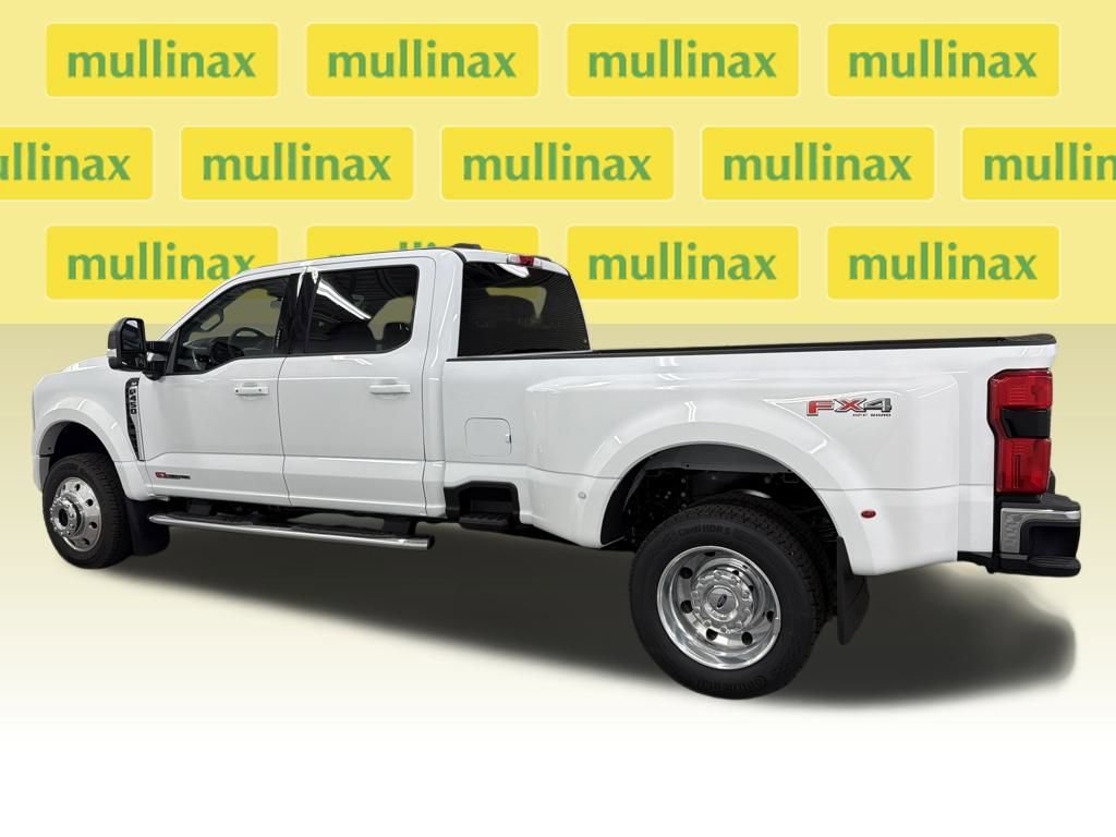 New 2026 Ford F450 XLT w/ XLT Premium Package image 10