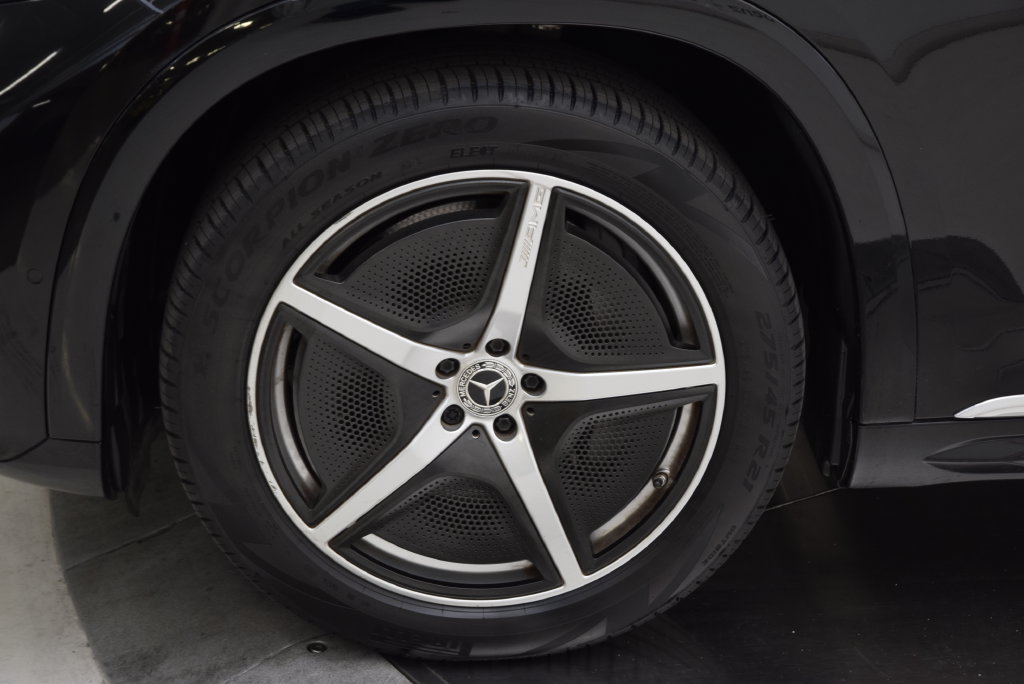 Used 2023 Mercedes-Benz EQS 580 4MATIC SUV image 12