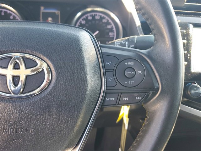 Used 2018 Toyota Camry SE image 24