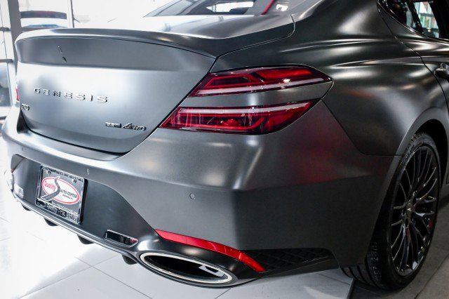 Used 2022 Genesis G70 3.3T Launch Edition image 11