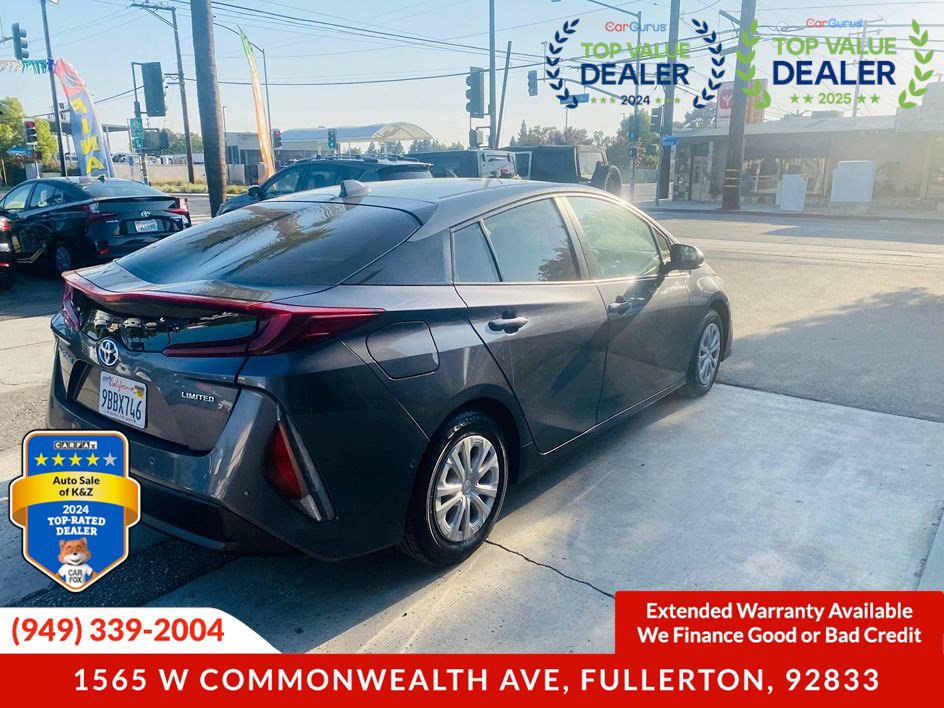 Used 2022 Toyota Prius Prime Limited image 13