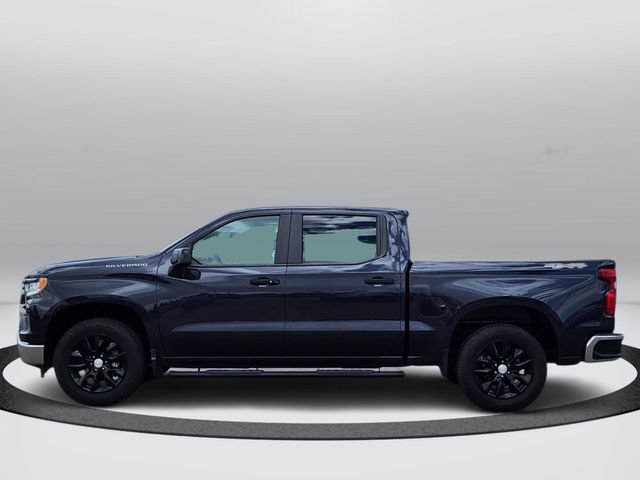 Used 2024 Chevrolet Silverado 1500 LT AWD/4WD image 2
