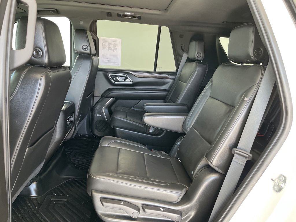 Used 2021 Chevrolet Tahoe LT w/ LT Signature Package AWD/4WD image 19