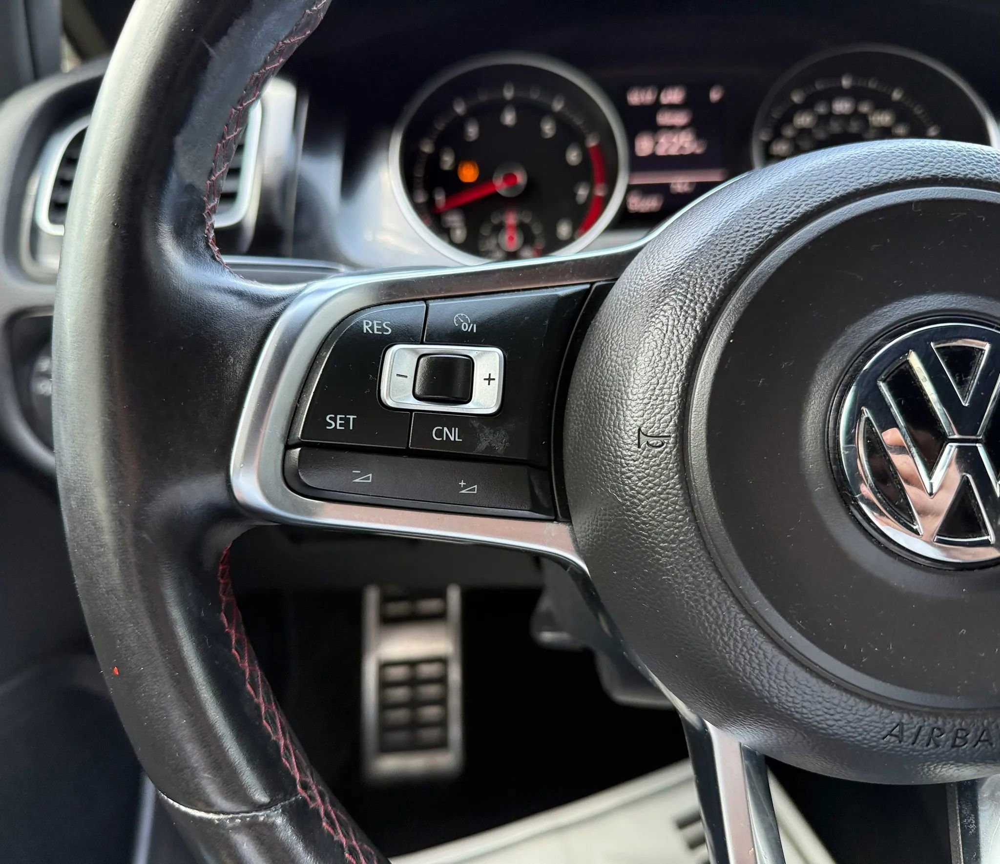 Used 2016 Volkswagen GTI S FWD image 13