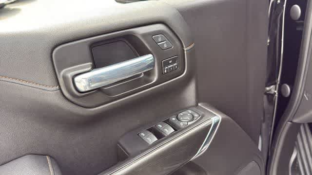 Used 2021 GMC Sierra 1500 AT4 image 14
