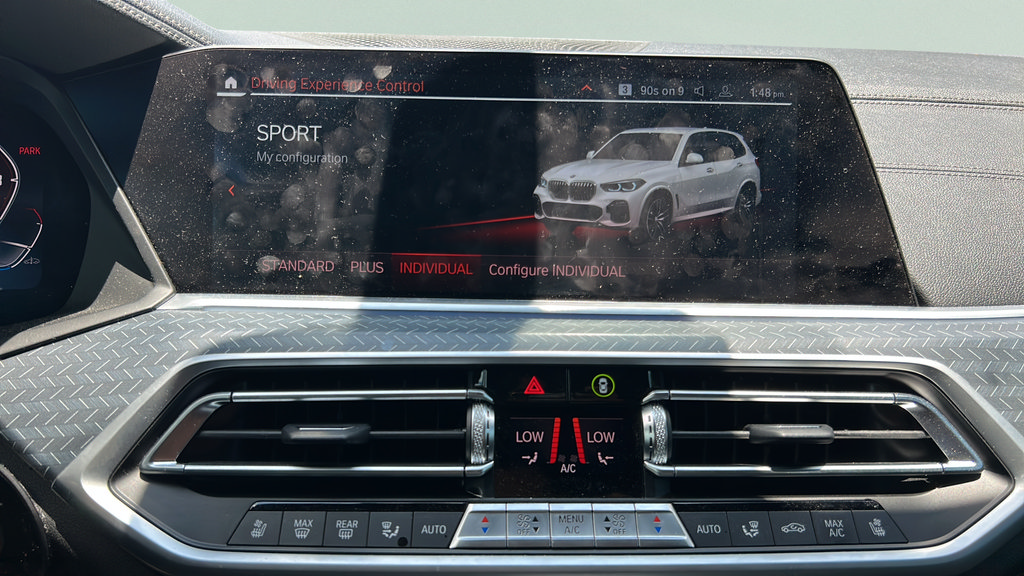 Used 2022 BMW X5 M50i w/ Executive Package AWD/4WD image 24