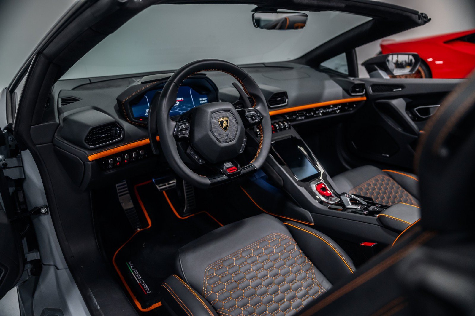 Used 2024 Lamborghini Huracan EVO AWD/4WD image 11