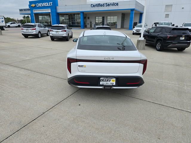 Used 2025 Kia K4 LXS FWD image 11