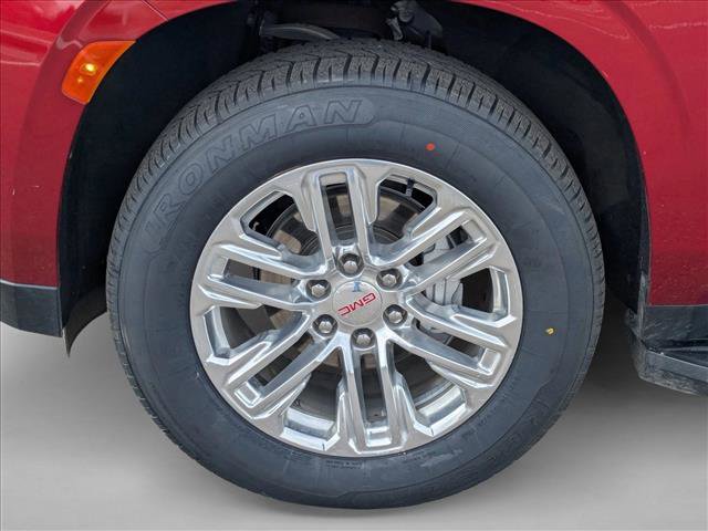 Used 2023 GMC Yukon SLT w/ SLT Premium Package image 24