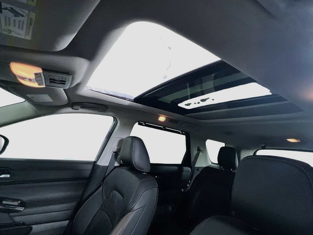 New 2026 Nissan Pathfinder Platinum AWD/4WD image 20