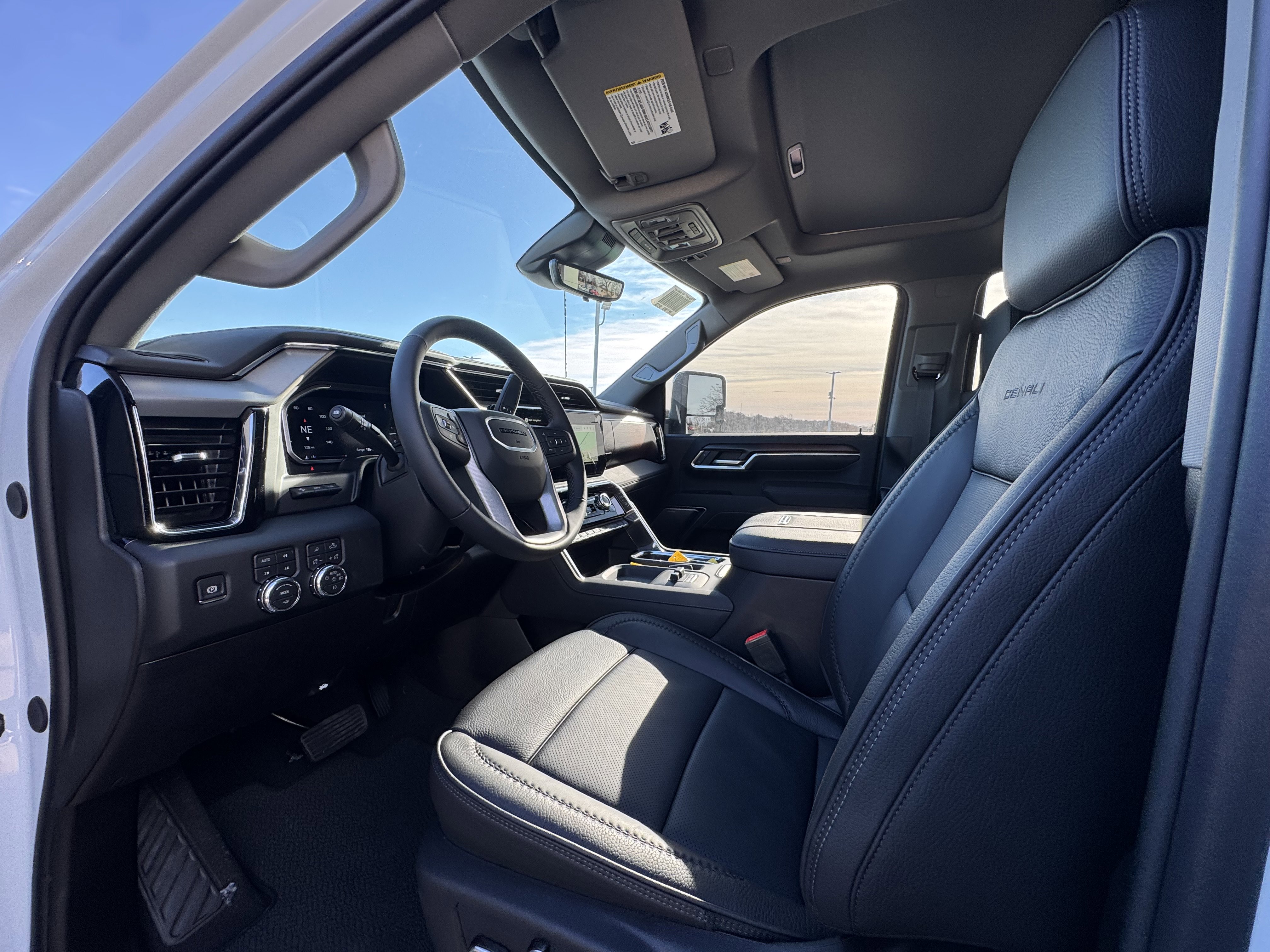 New 2026 GMC Sierra 2500 Denali w/ Denali Reserve Package image 10